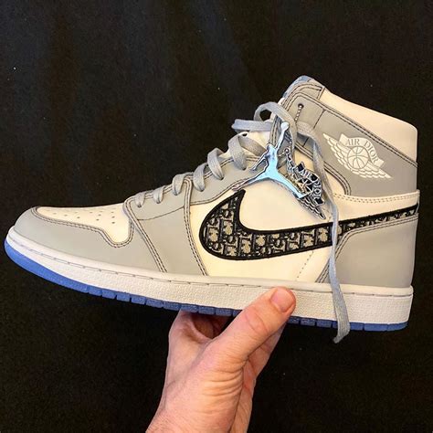 air jorden 1 dior|Dior jordan 1 release date.